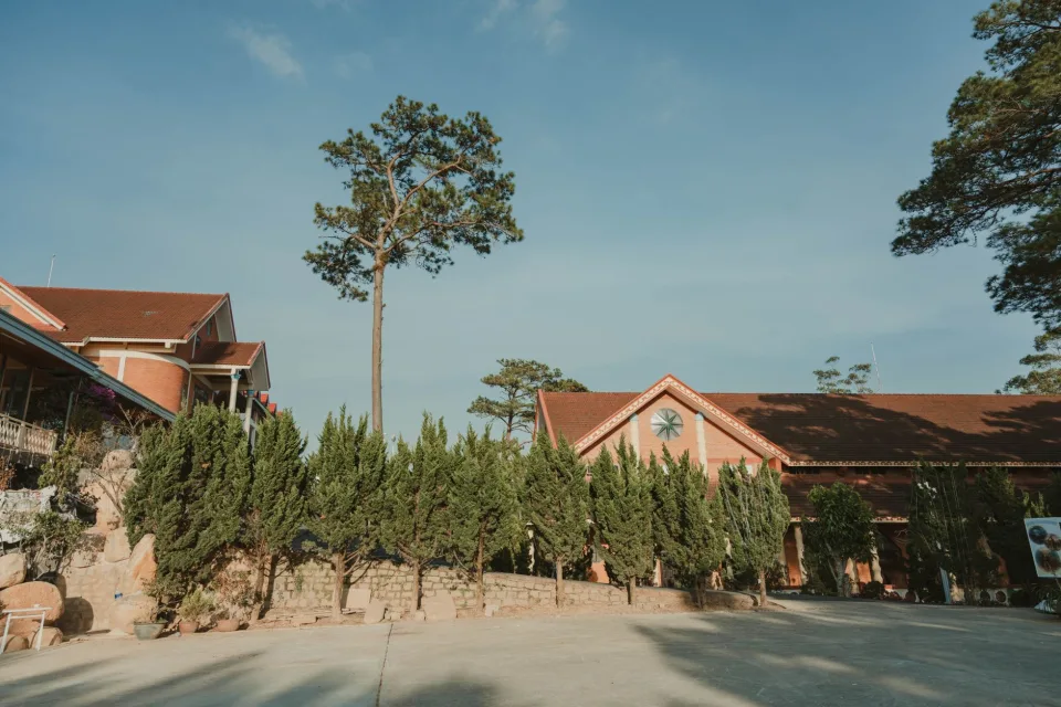 Khu bếp chung sạch sẽ